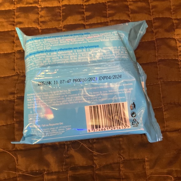NEW Neutrogena Hydro Boost 25pack Makeup removing Cleansing Wipes face skin - Picture 10 of 11
